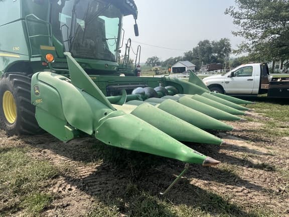 Image of John Deere 606C Image 1