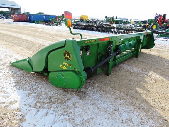 Image of John Deere 608C equipment image 4