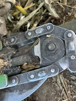 Image of John Deere 608C equipment image 1