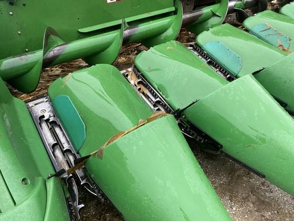 Image of John Deere 608C equipment image 1