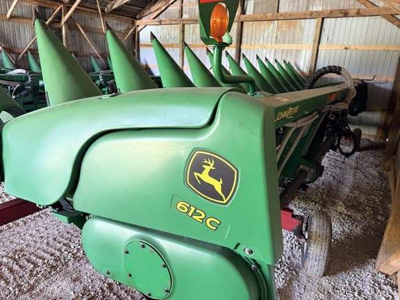 Image of John Deere 612C equipment image 2