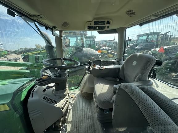 Image of John Deere 6170R equipment image 4