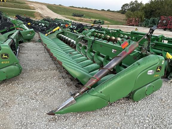 Image of John Deere 618C equipment image 1