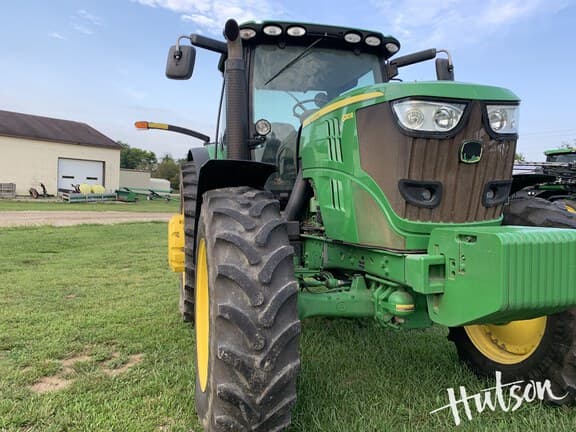 Image of John Deere 6210R equipment image 3