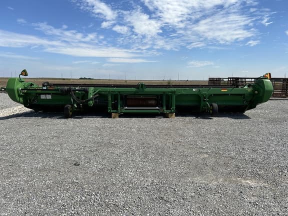 Image of John Deere 630D equipment image 3