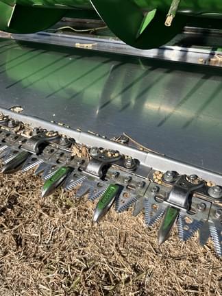 Image of John Deere 630F equipment image 4