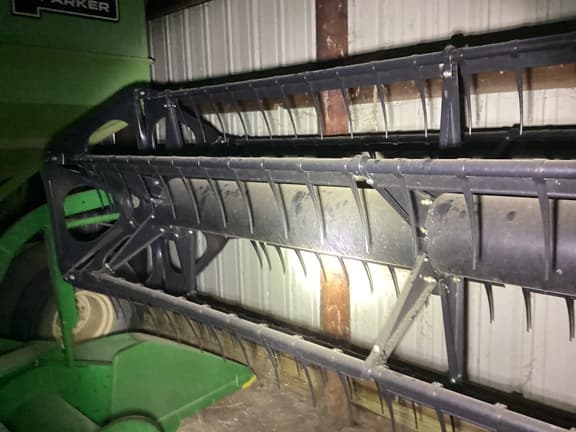 Image of John Deere 630F equipment image 4