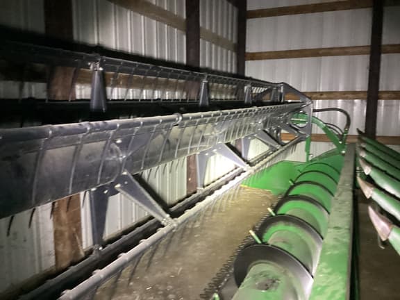 Image of John Deere 630F equipment image 2