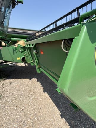 Image of John Deere 630R equipment image 4