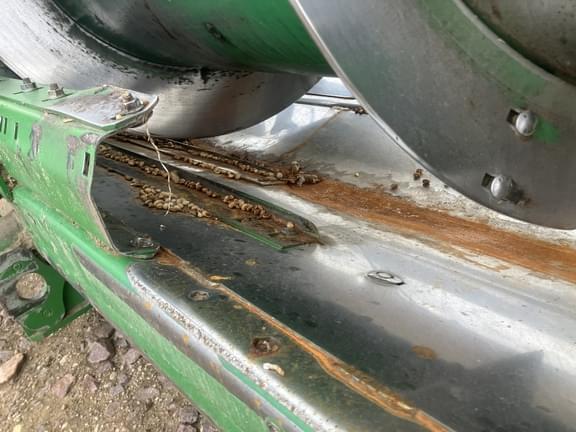 Image of John Deere 635F equipment image 4