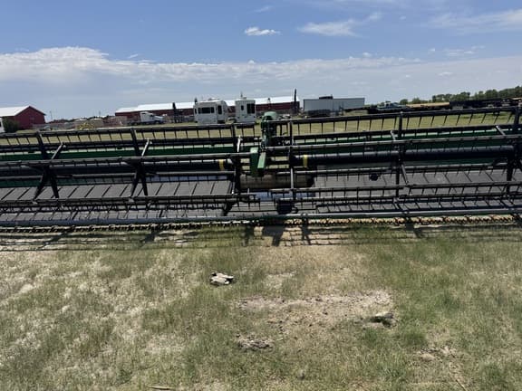 Image of John Deere 640D equipment image 2