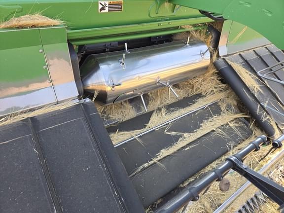 Image of John Deere 640D equipment image 4