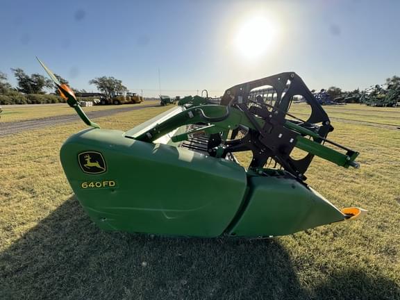Image of John Deere 640FD equipment image 1