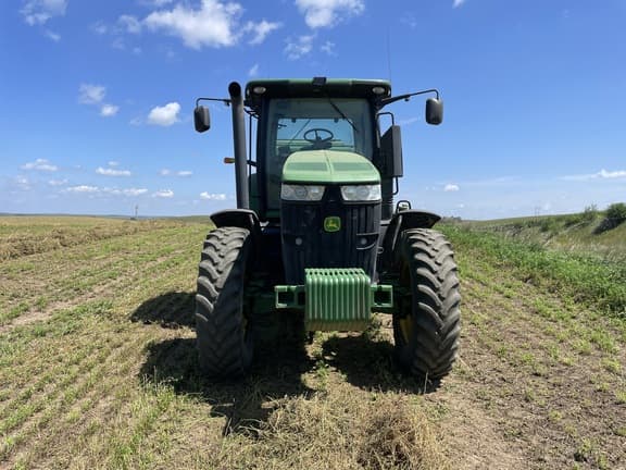 Image of John Deere 7215R equipment image 3