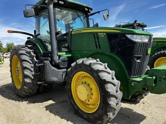 2012 John Deere 7230R Equipment Image0