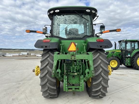 Image of John Deere 7230R equipment image 4