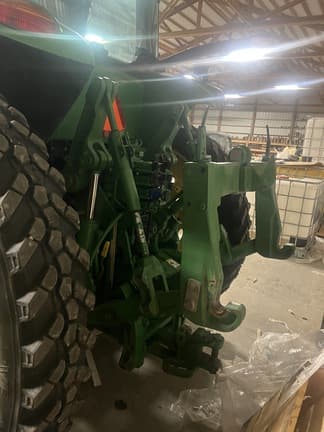 Image of John Deere 7260R equipment image 1