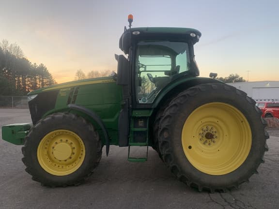 Image of John Deere 7280R equipment image 1