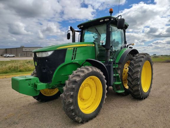 2012 John Deere 7280R Equipment Image0