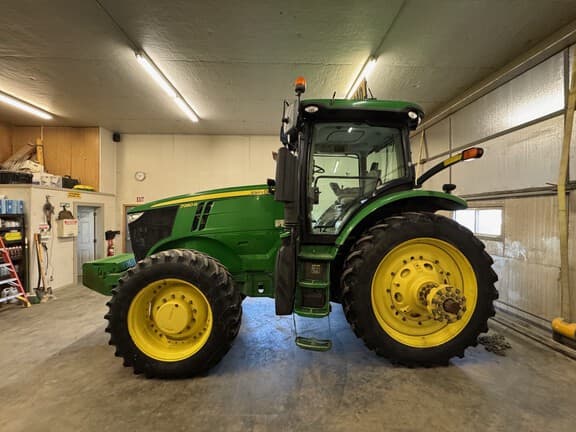Image of John Deere 7280R equipment image 1