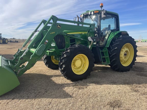 2012 John Deere 7330 Equipment Image0