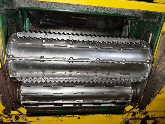 Image of John Deere 7750 equipment image 4