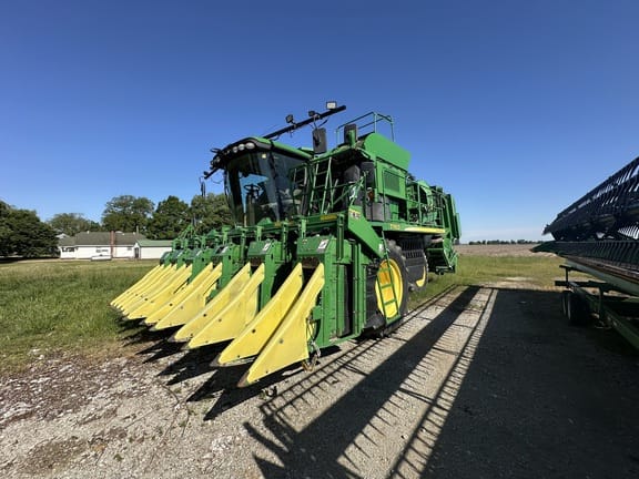 2012 John Deere 7760 Equipment Image0
