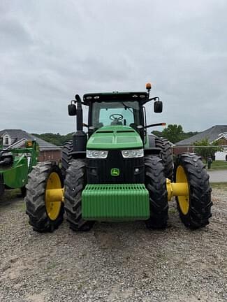 Image of John Deere 8285R equipment image 4