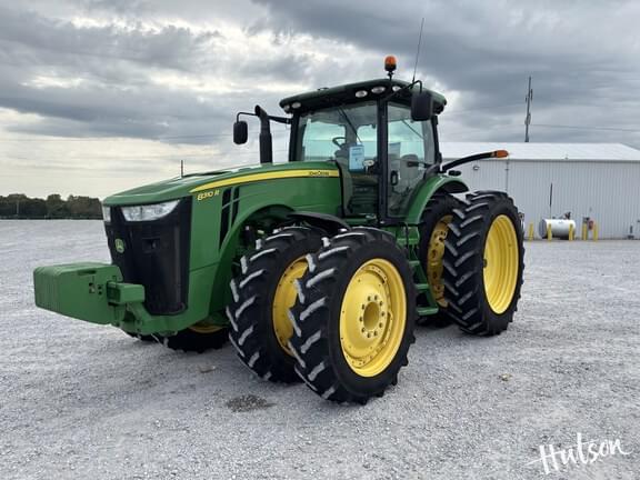 Image of John Deere 8310R equipment image 1