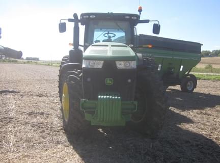 Image of John Deere 8310R equipment image 2