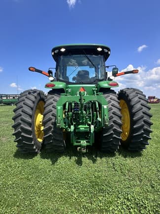 Image of John Deere 8310R equipment image 3