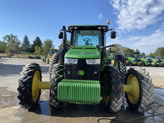 Image of John Deere 8335R equipment image 2