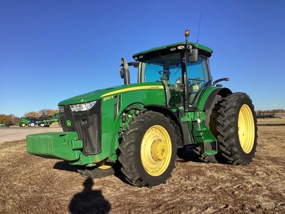 Image of John Deere 8360R Primary image