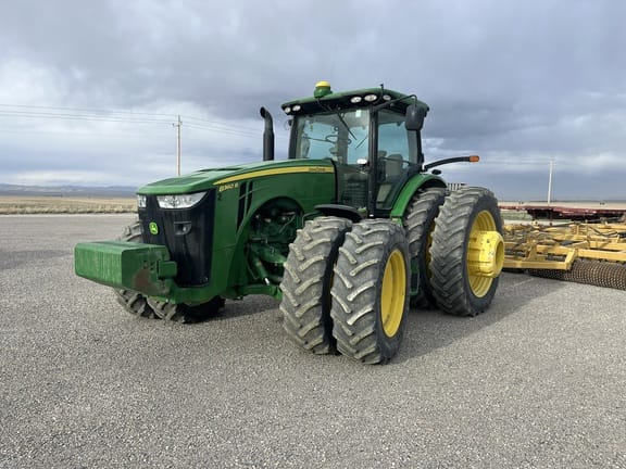 2012 John Deere 8360R Equipment Image0
