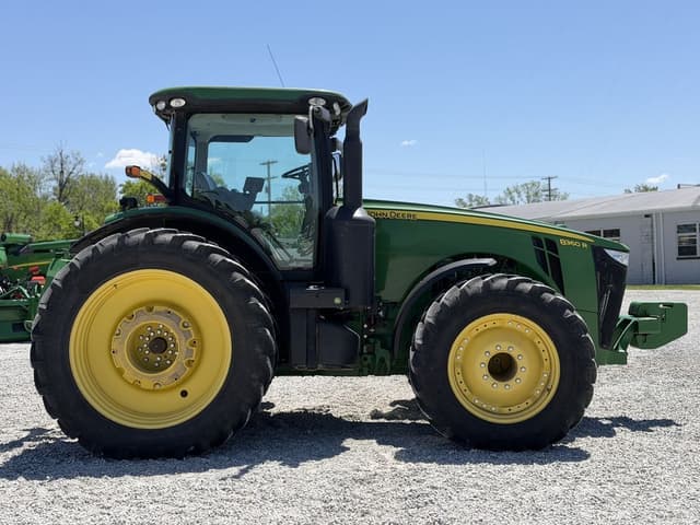 Image of John Deere 8360R equipment image 3