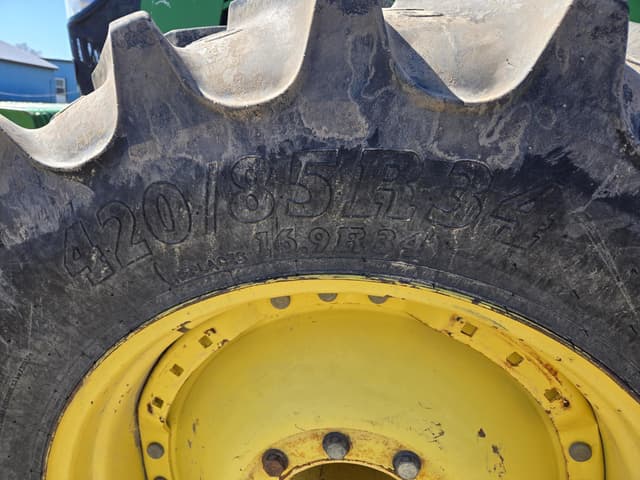 Image of John Deere 8360R equipment image 2