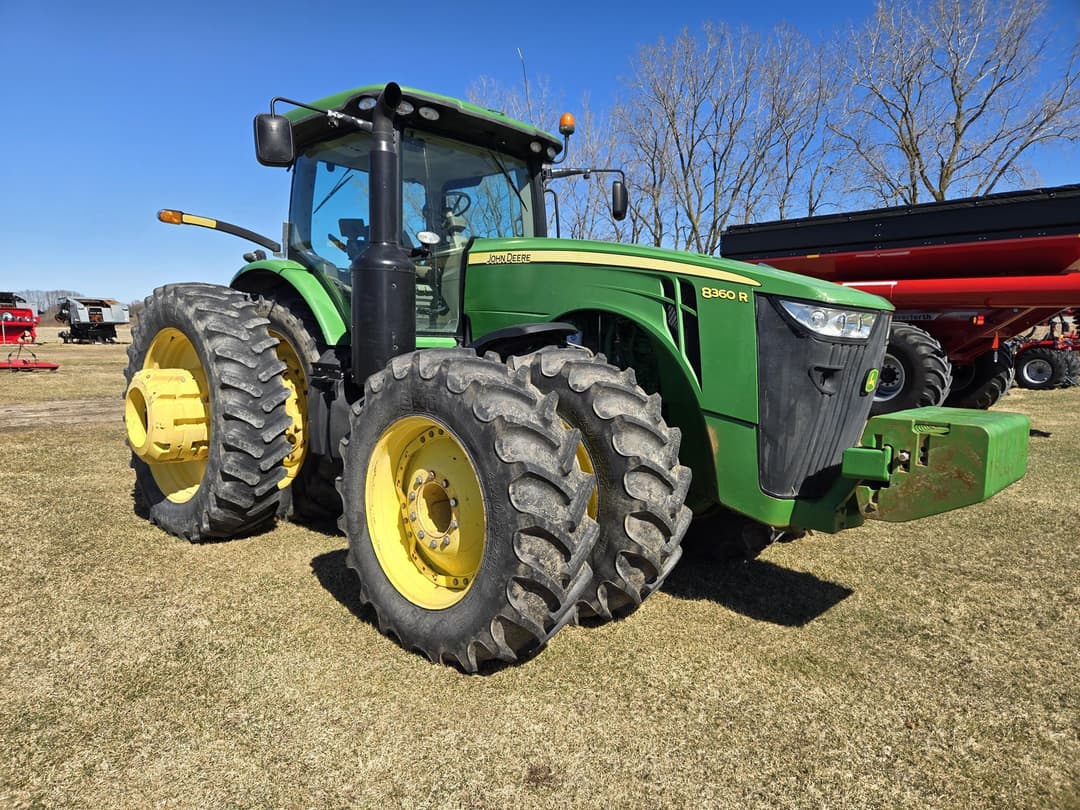 Image of John Deere 8360R Primary image