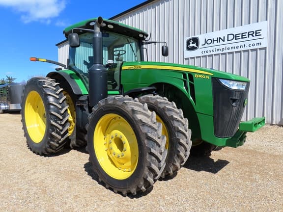 Image of John Deere 8360R equipment image 3