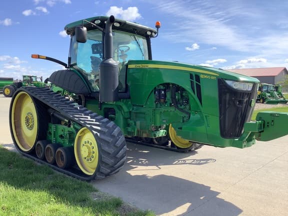 Image of John Deere 8360RT equipment image 2