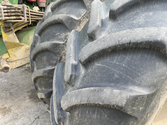 Image of John Deere 9410R equipment image 4