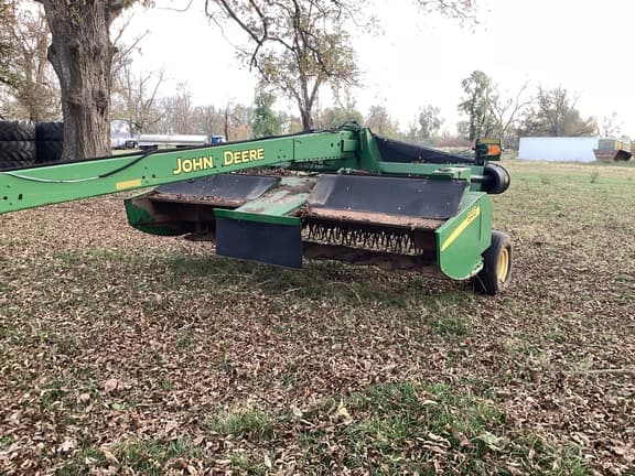 Image of John Deere 946 equipment image 2