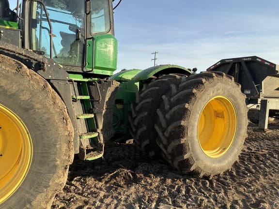 Image of John Deere 9460R equipment image 4