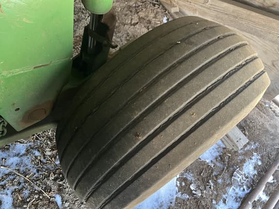 Image of John Deere 956 equipment image 3