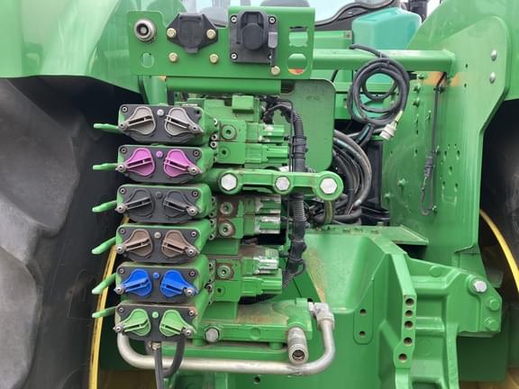 Image of John Deere 9560R equipment image 3