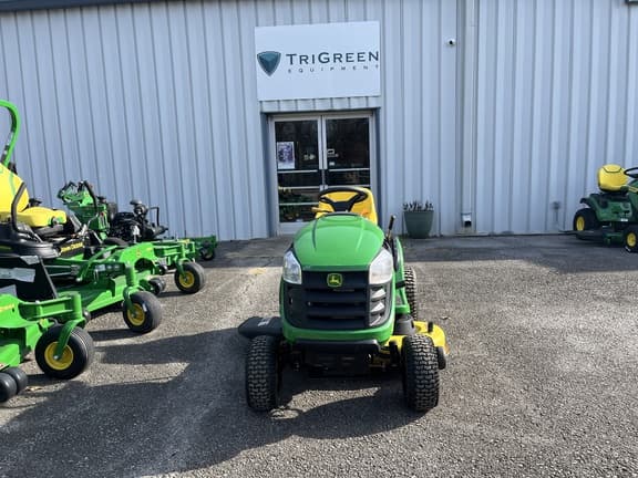 Image of John Deere D110 equipment image 1