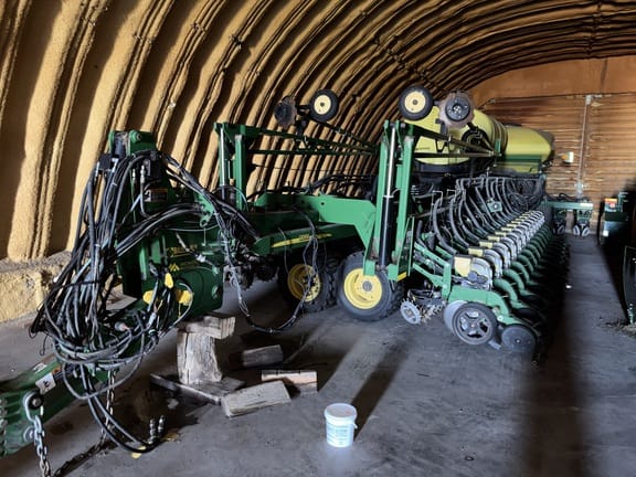 2012 John Deere DB66 Equipment Image0