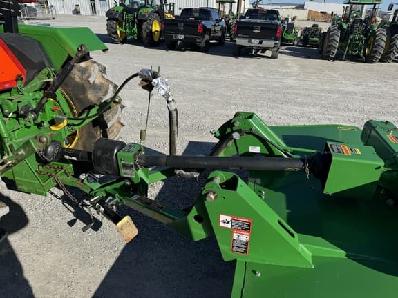 Image of John Deere MX8 equipment image 1