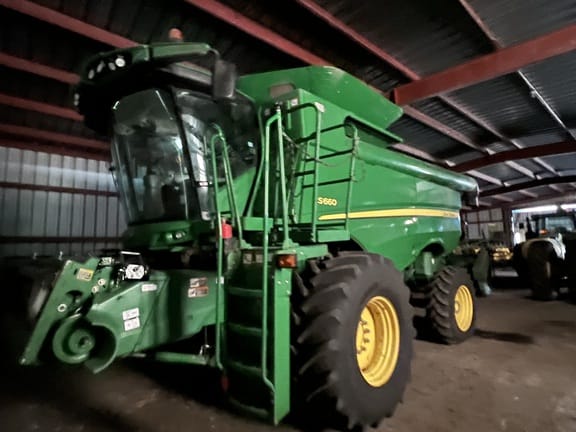 2012 John Deere S660 Equipment Image0