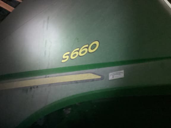 Image of John Deere S660 equipment image 1