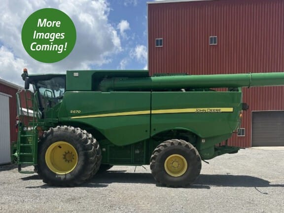 2012 John Deere S670 Equipment Image0